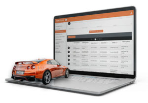Mockup di Fleet Manager su laptop e modellino di auto